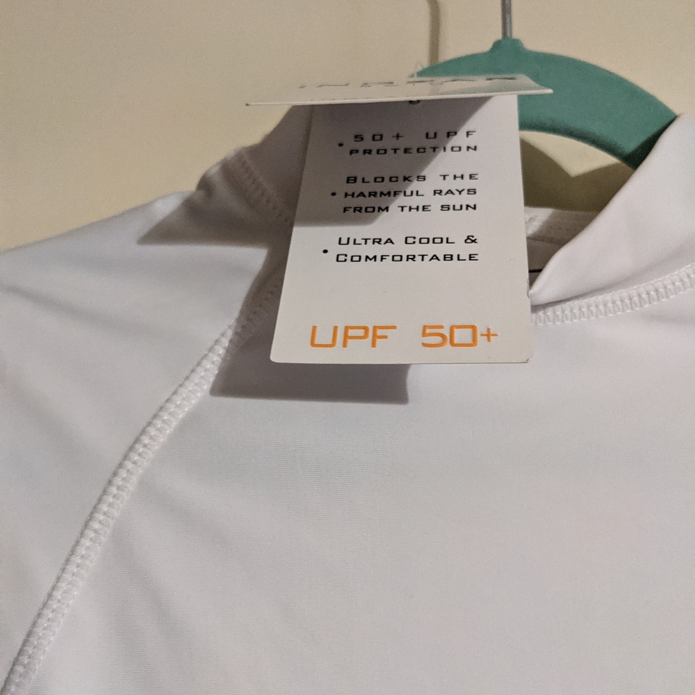 Rash guard - Picture 2 of 2